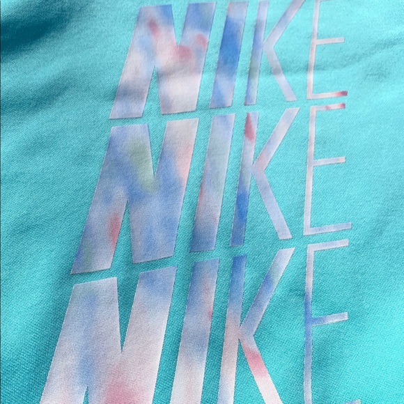 Nike Girls Performance Hoodie sz M - Picture 2 of 3